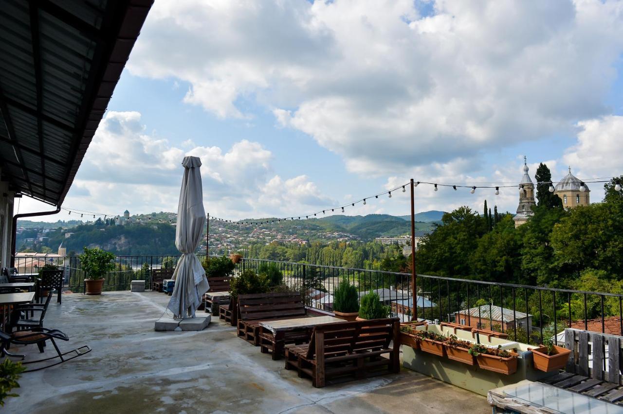 Green Flower Hotel Kutaisi Zewnętrze zdjęcie